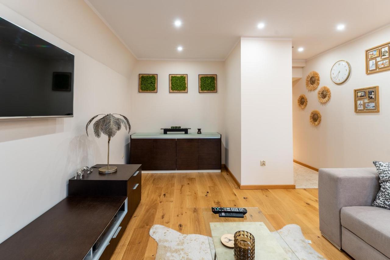 Apartament Zloty Jelonek - 4 Osobowy Na Placu Ratuszowym - Space Apart 耶莱尼亚古拉 外观 照片